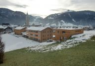 Bezau, Platz - Mehrfamilienwohnhäuser